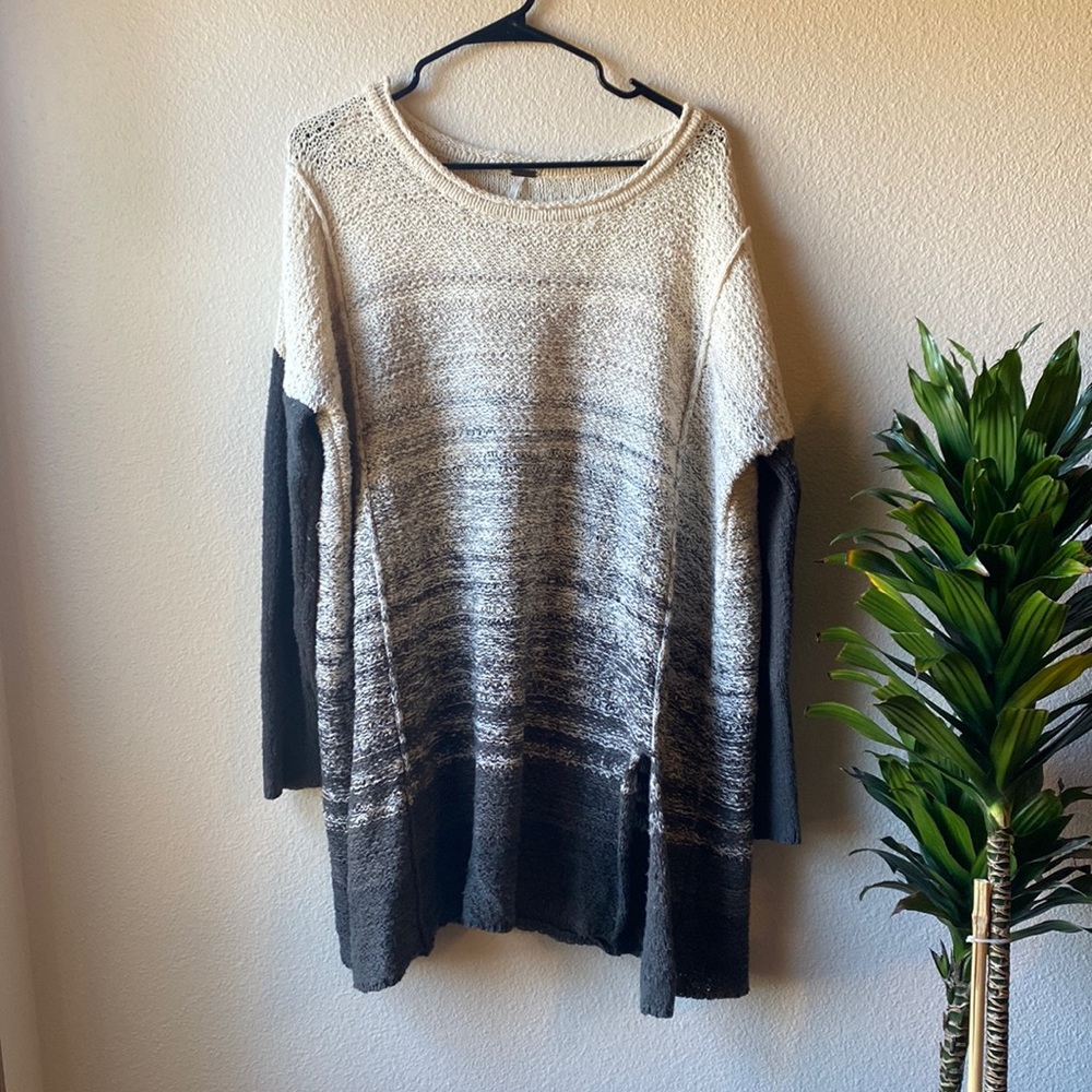 Free people sweater